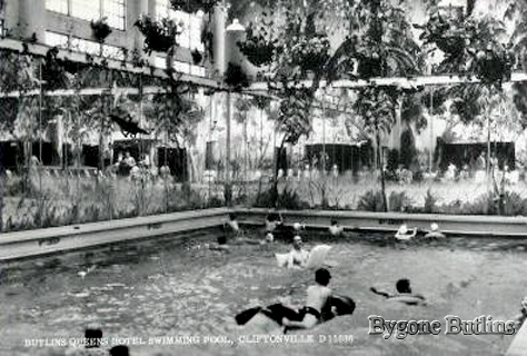 Queens Hotel Pool