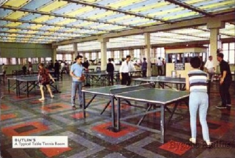 Table Tennis Room 