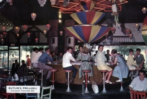 Viennese Bar Carousel 